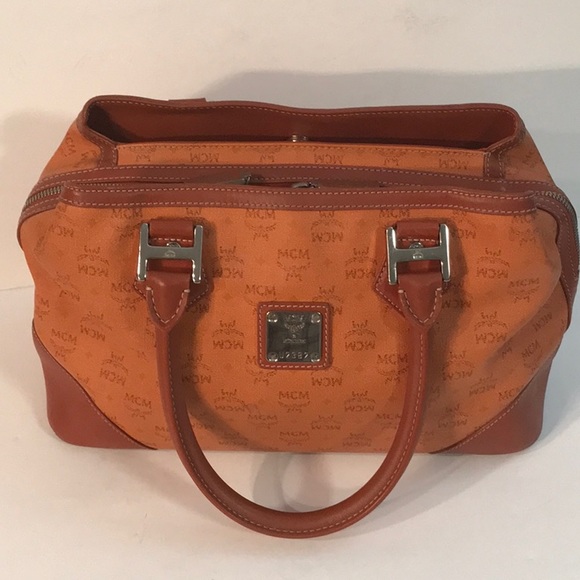 MCM DOCTOR STYLE SACHEL BAG - Picture 2 of 16